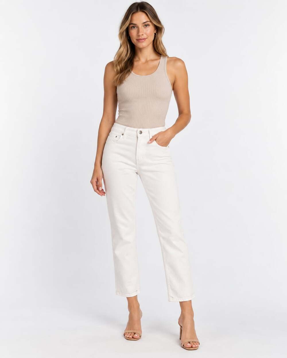 ✨🤍 JOE’S JEANS WHITE CROPPED DENIM 🤍✨